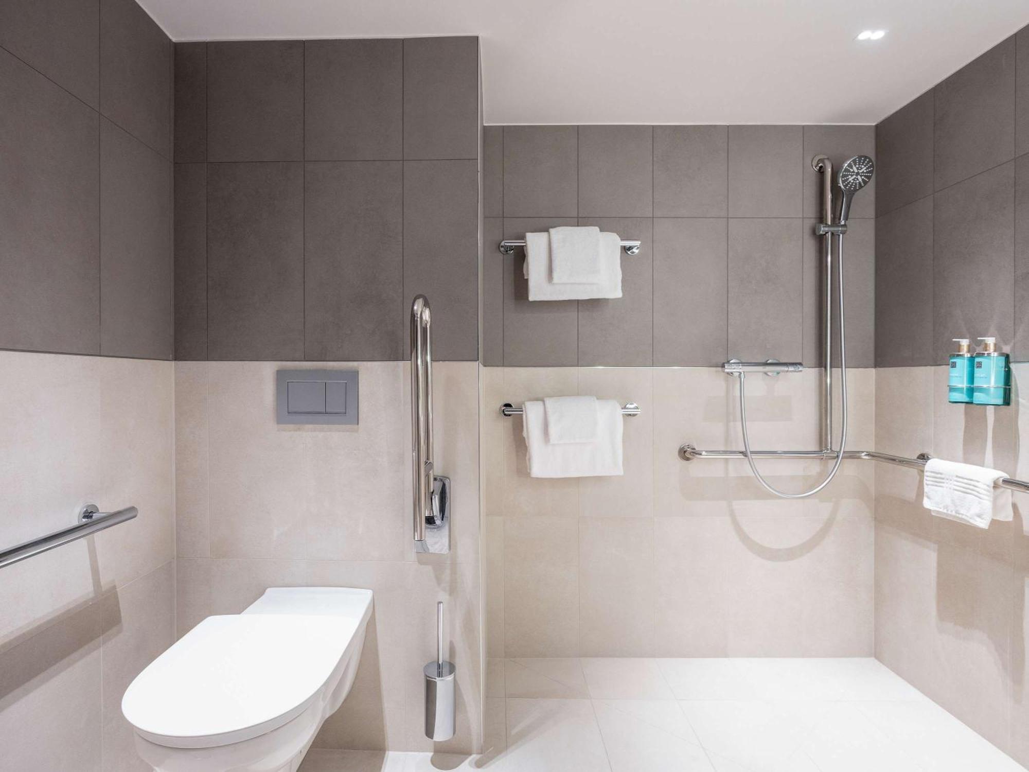 Novotel Centrum Hotel 4*